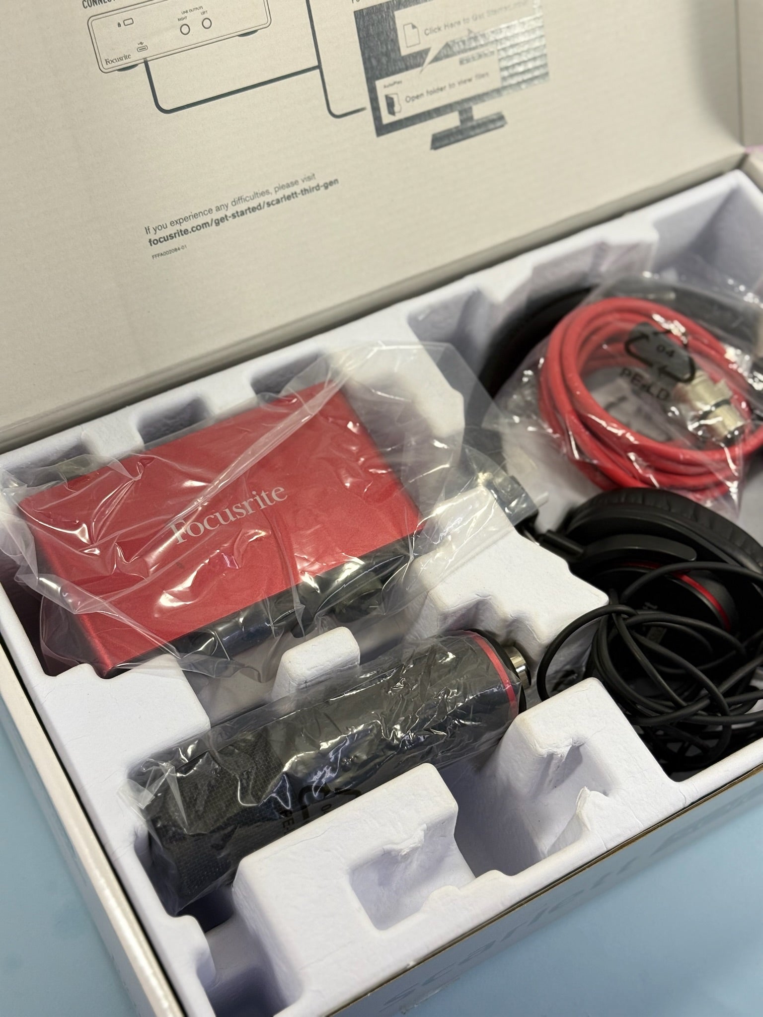 Focusrite Scarlett Solo Studio 3.ª Generación