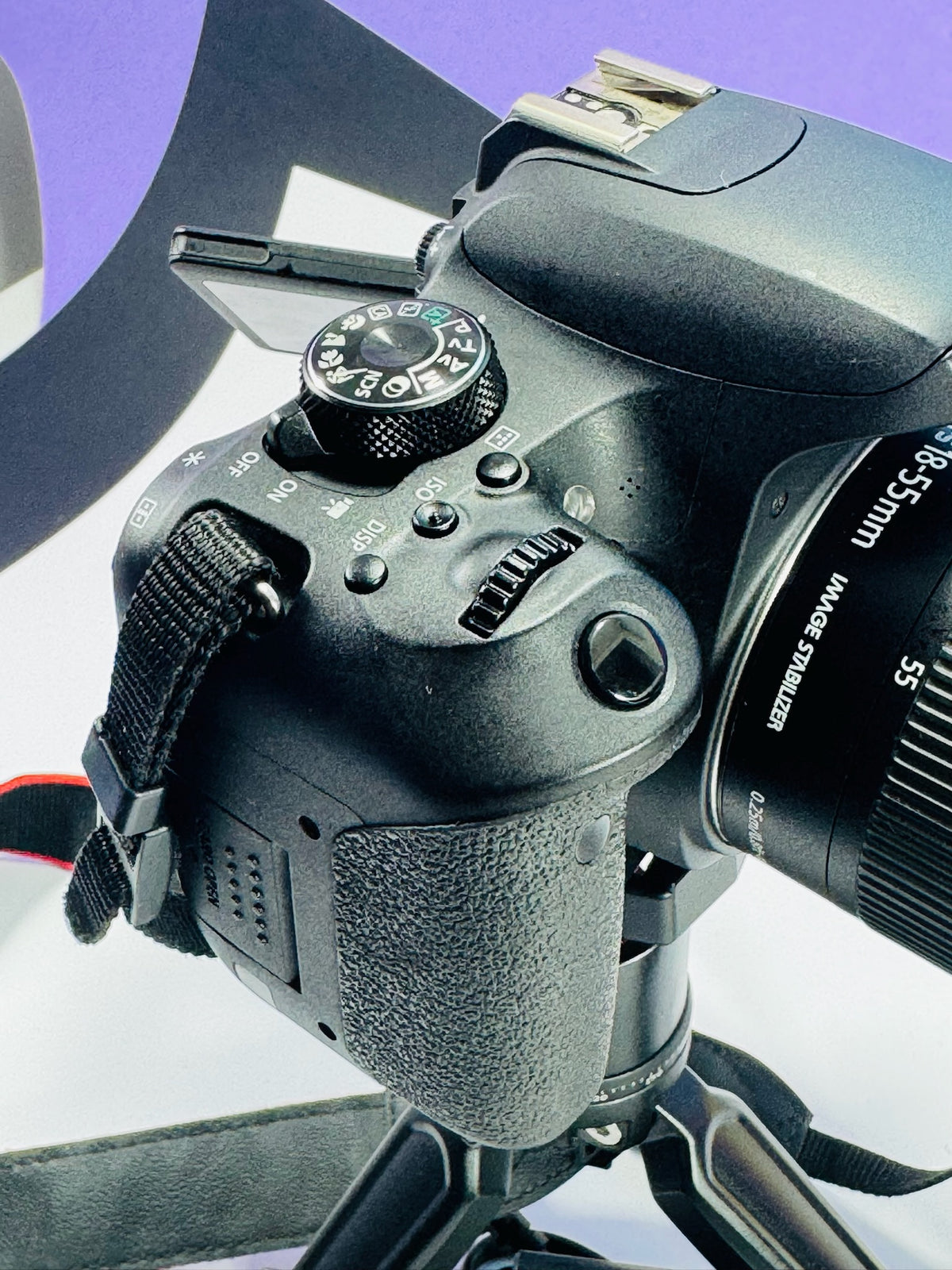 Canon EOS 800D + 2 Objetivos + Trípode
