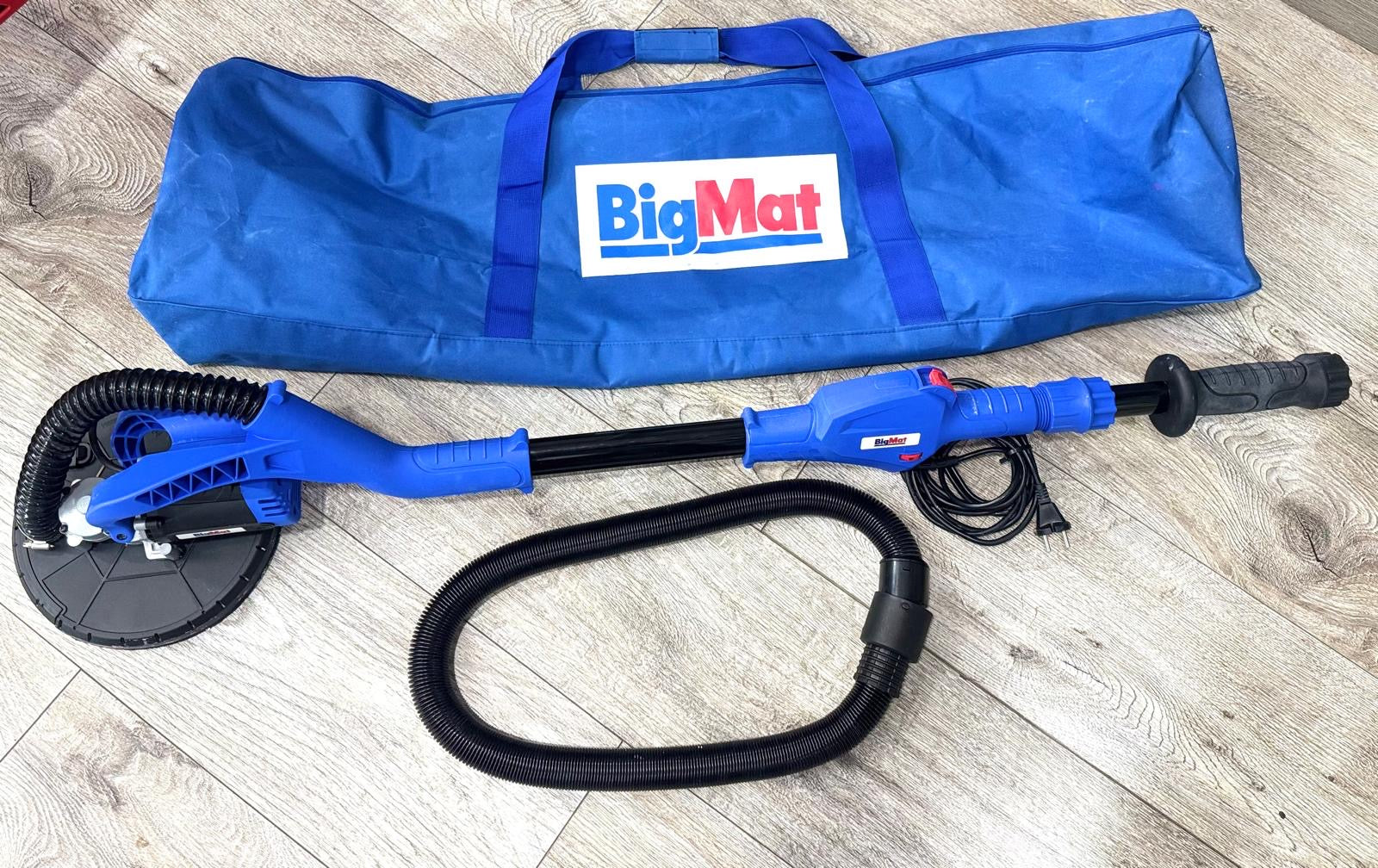 Lijadora de Pared Jirafa BigMat 225mm 750W