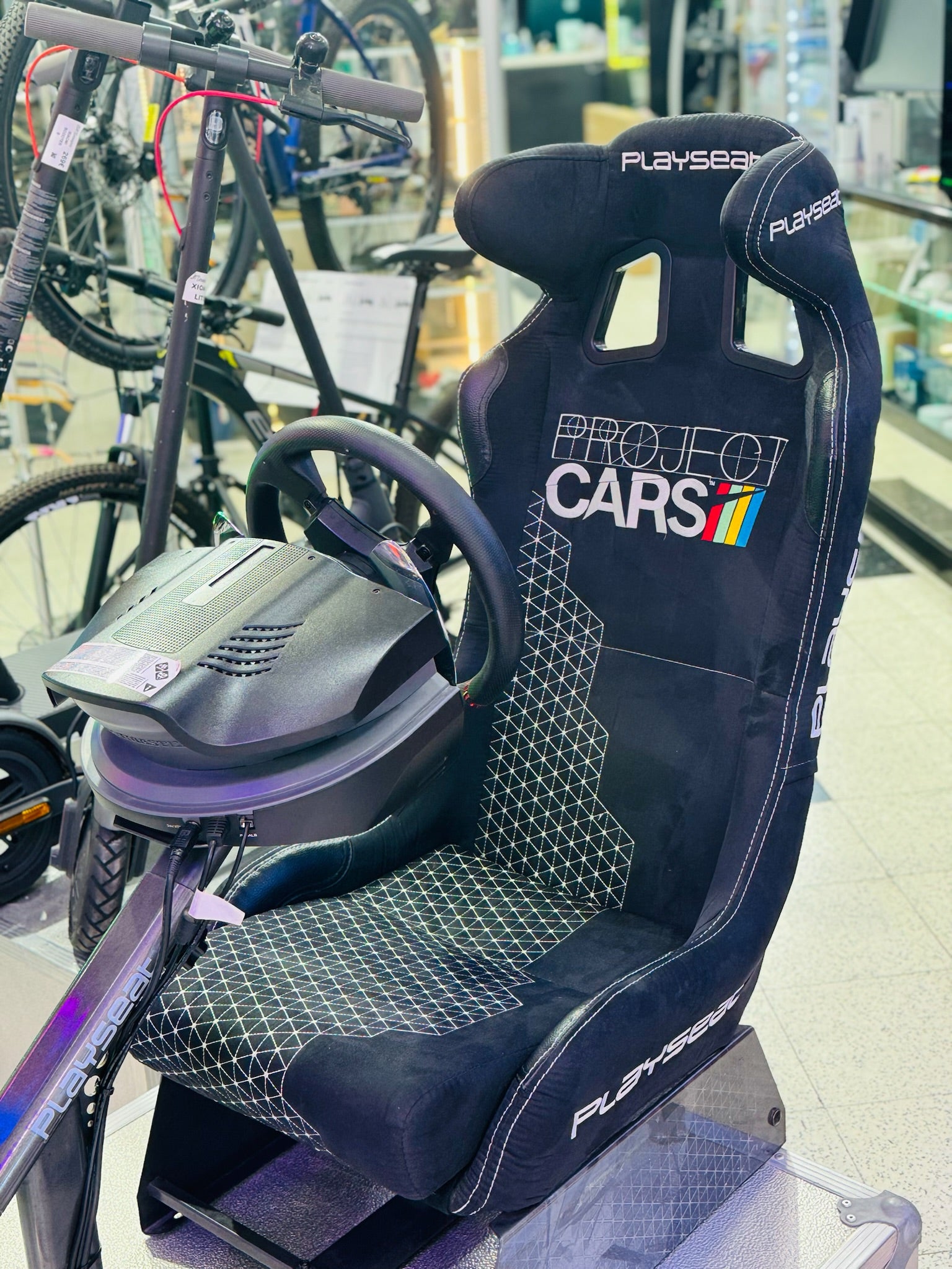 Thrustmaster T500 RS + Playseat Project Cars