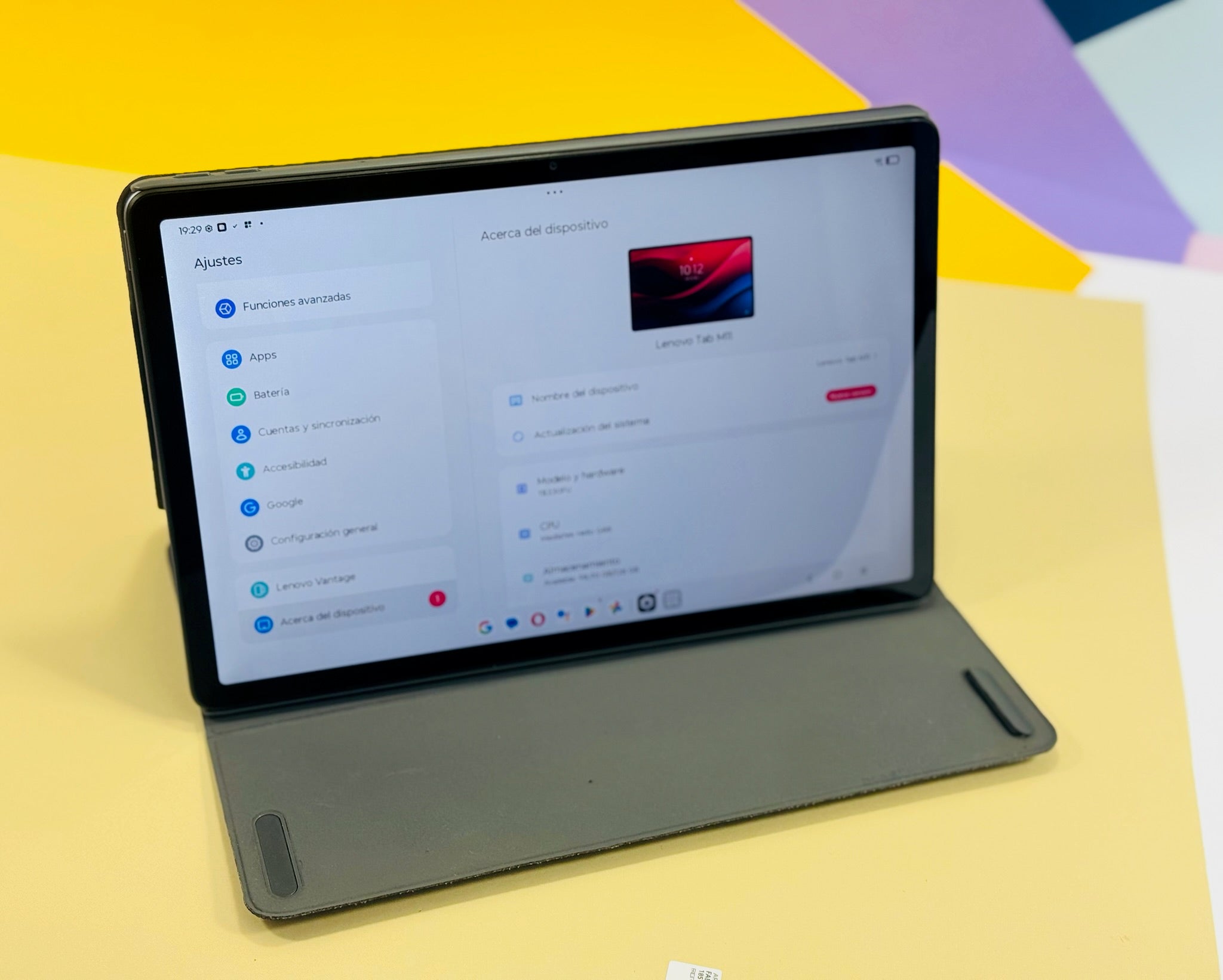 Lenovo Tab M11 128GB 8GB RAM con Pencil y Funda