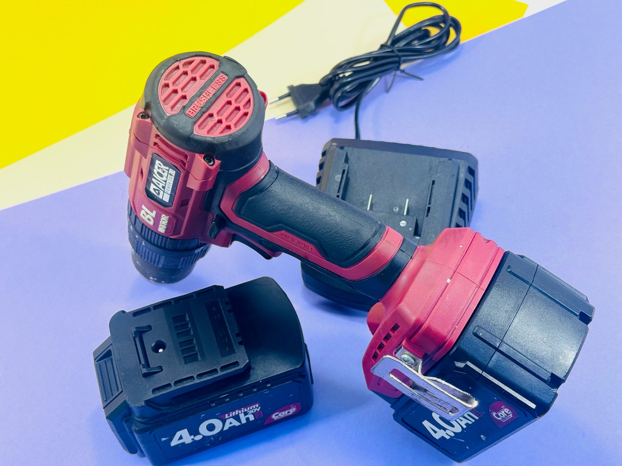 Taladro de Impacto AICER Core 20V con 2 Baterías