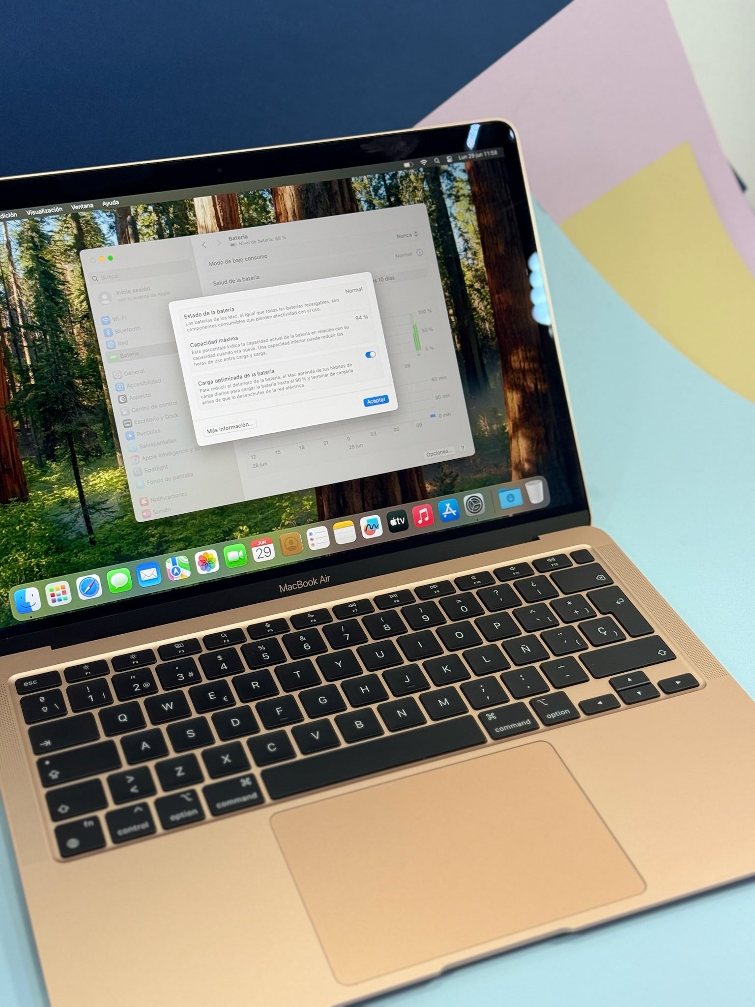 MacBook Air M1 2020 8GB RAM 256GB SSD