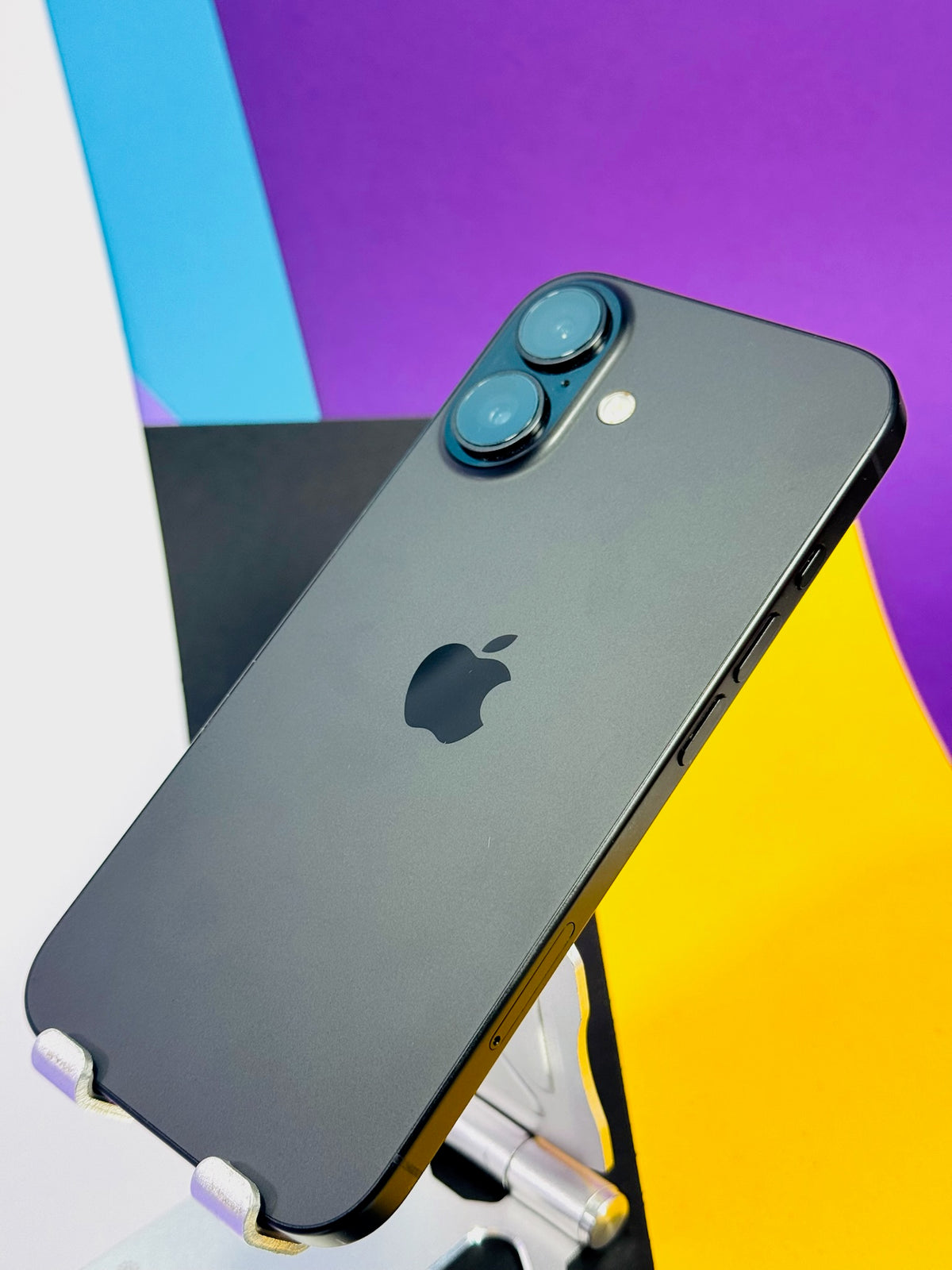 Apple iPhone 16 – 128 GB · Negro