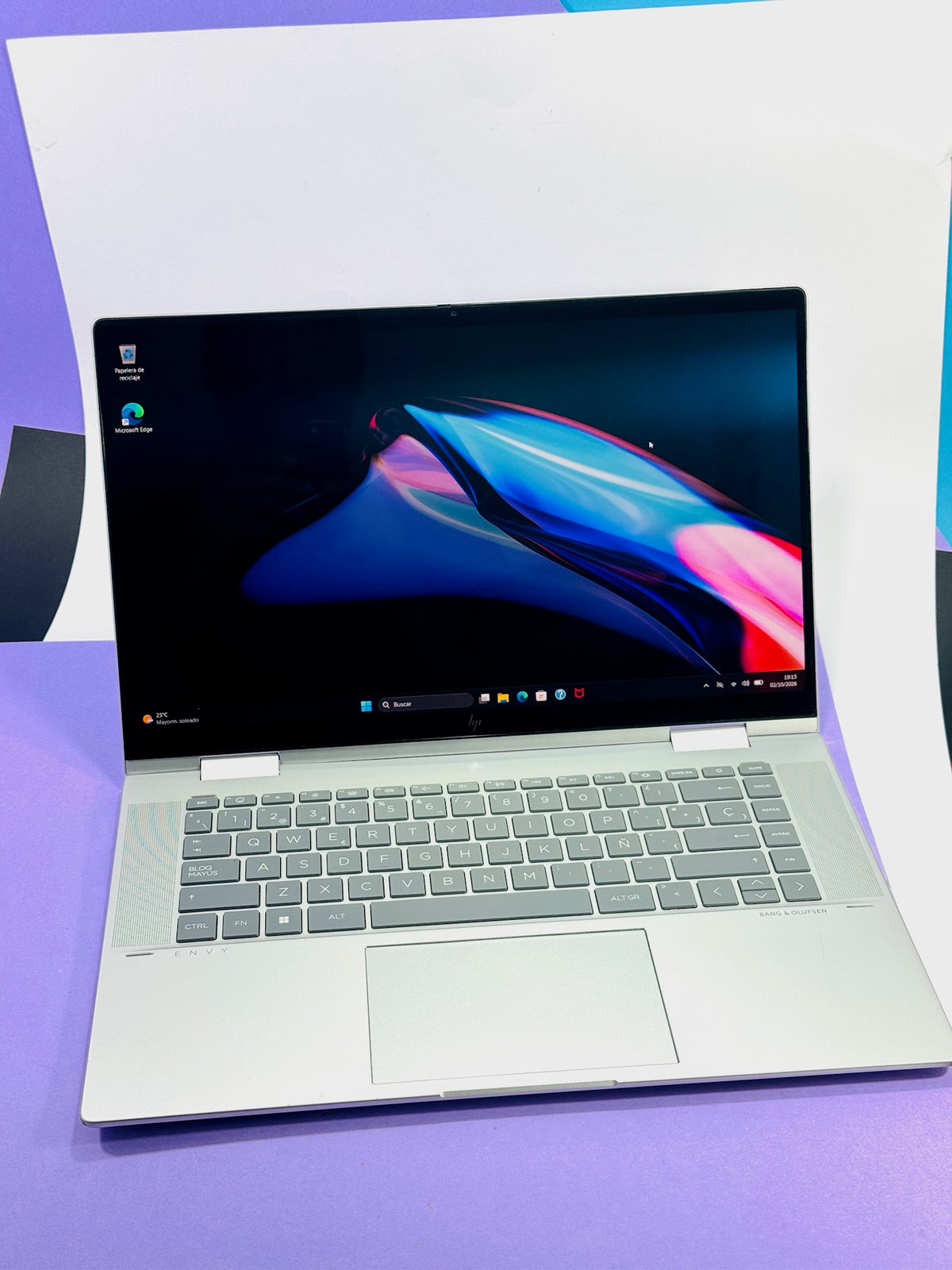 HP Envy x360 2 en 1 – Intel Core i5 13ª Gen · 16 GB DDR5 · 512 GB SSD